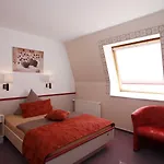 Hotel Maerkischer Hof 3*