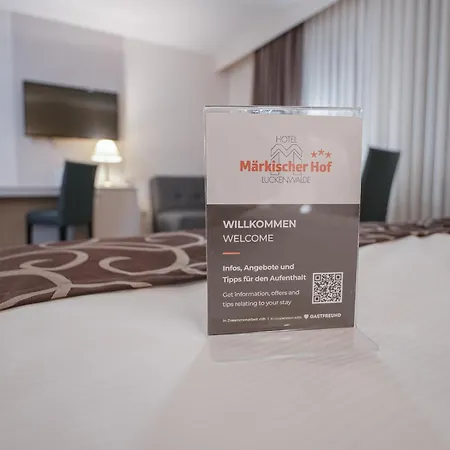 מלון Maerkischer Hof 3*