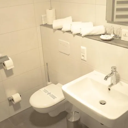 Maerkischer Hof 3* לוקנוואלדה