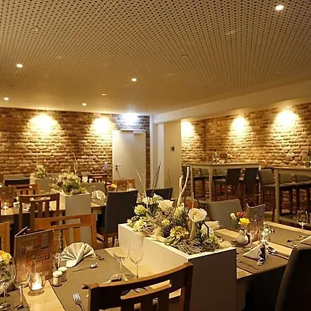 Maerkischer Hof 3*