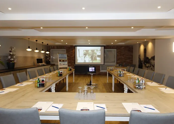 Hotel Maerkischer Hof 3*