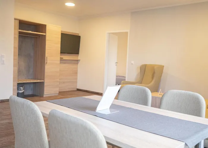 מלון Maerkischer Hof לוקנוואלדה