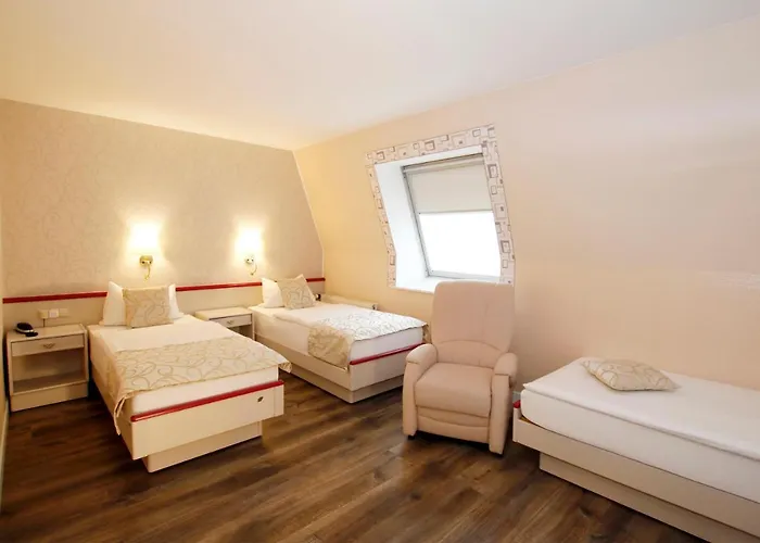 Maerkischer Hof 3* لوكنفالده